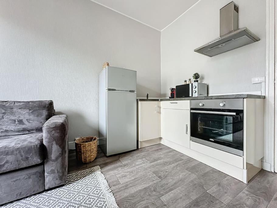 Studio Chantilly Gare Buitenkant foto